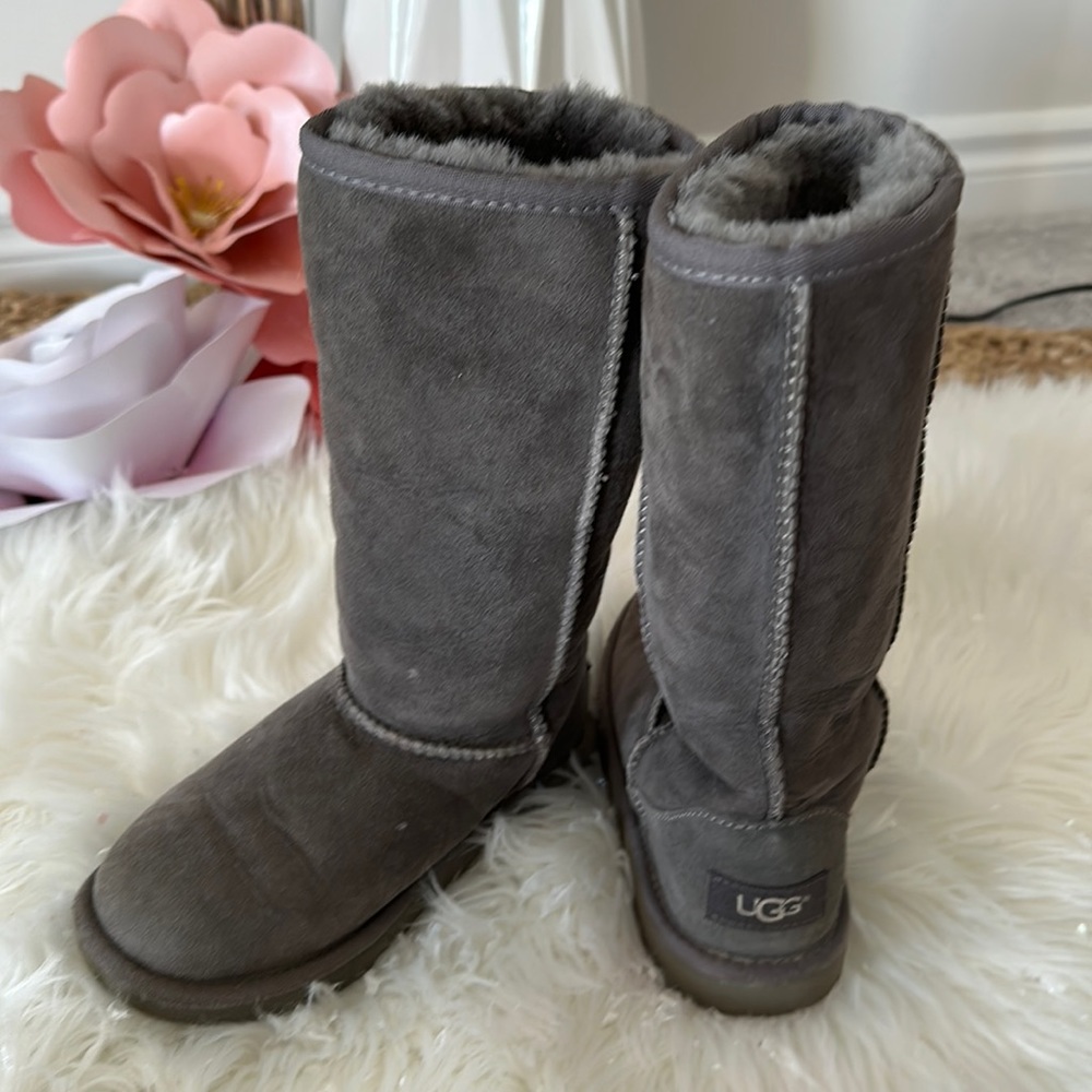 Girls long Uggs boots